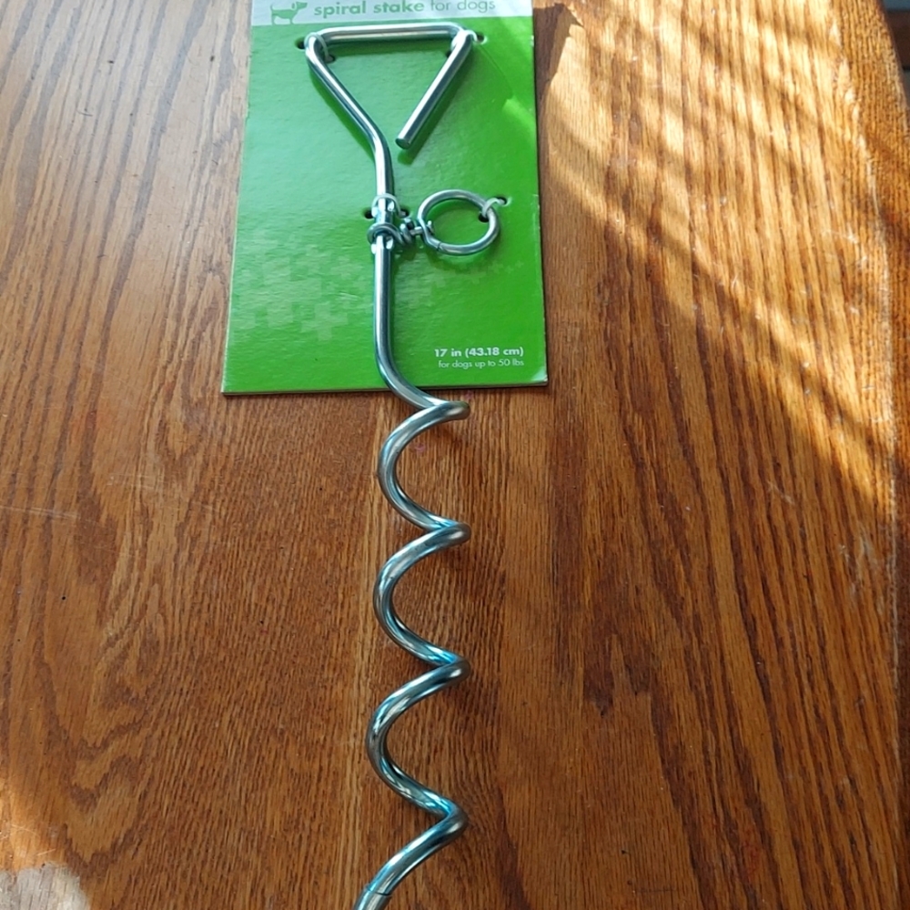 Pet Spiral Ground Stake